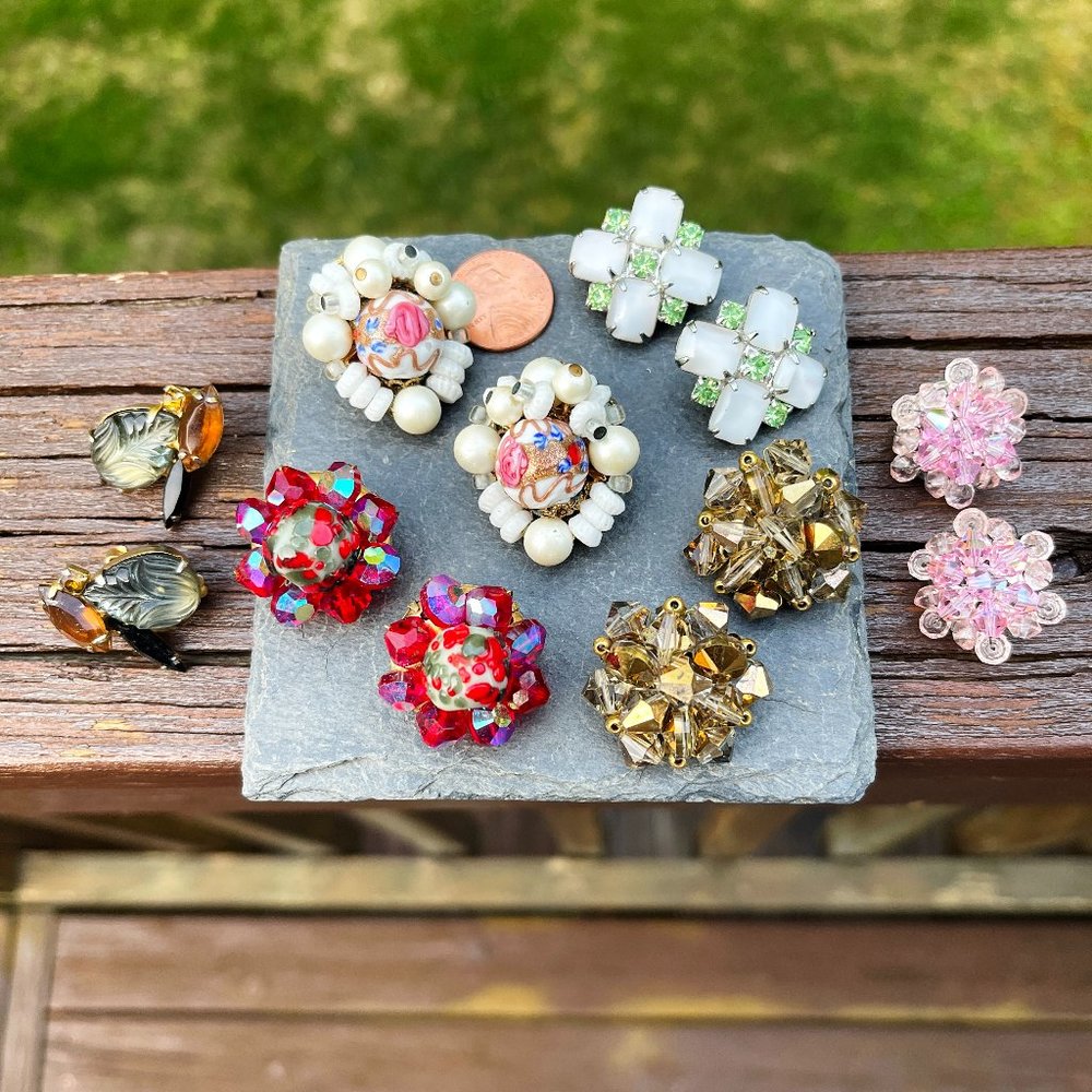 Vintage Lot of Beautiful Cluster Clip On Earrings